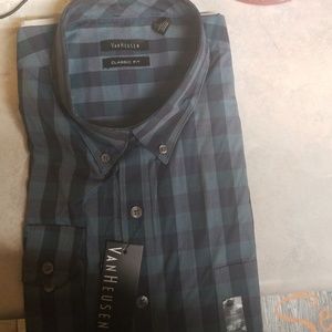 Van heusen dress shirt